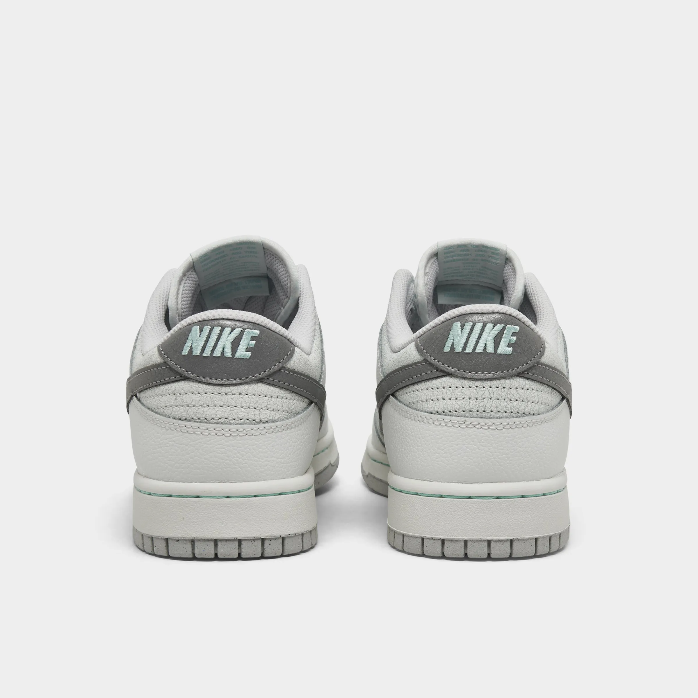 Nike Dunk Low Retro SE Glacier Ice / Metallic Silver - Summit White