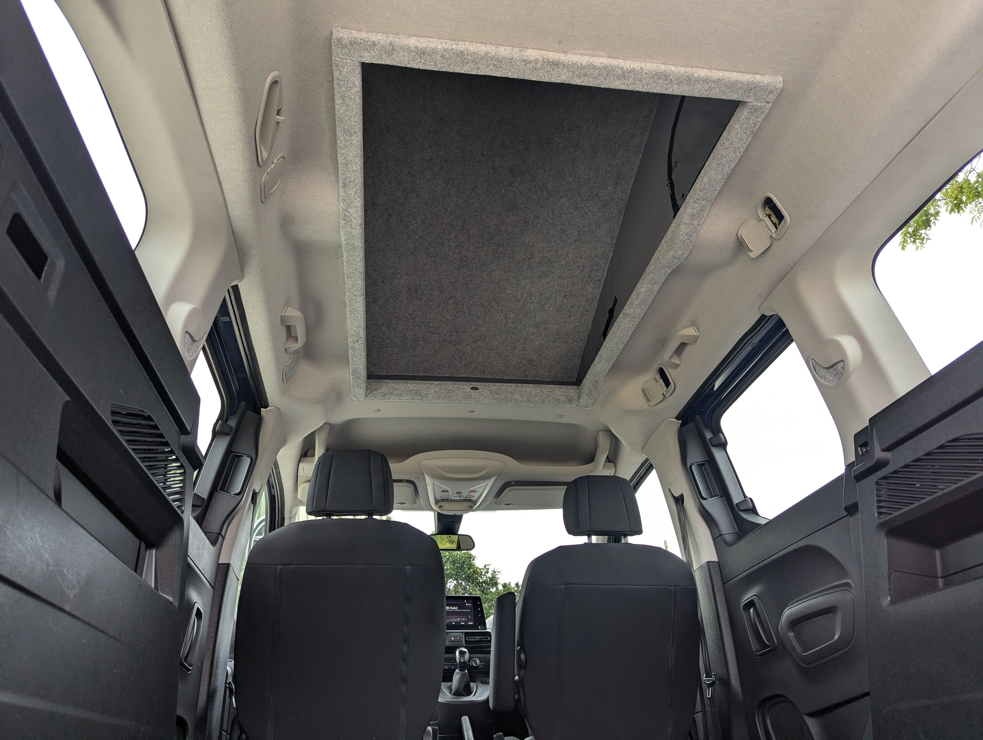 Stargaze Pop Top Elevating Roof For 2016 > on Pop top elevating campervan roof for Citroen Berlingo, Peugeot Partner Rifter, Vauxhall Opel Combo E, Toyota ProAce City XL LWB wheelbase